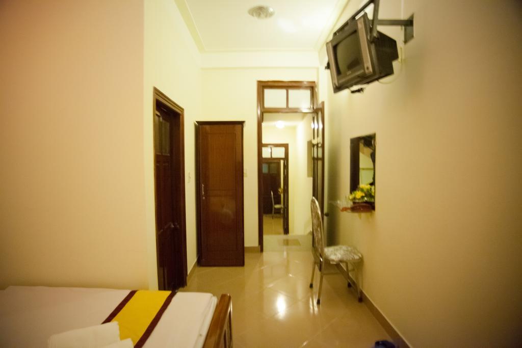 Happy Day 1 Hotel Dalat Habitación foto